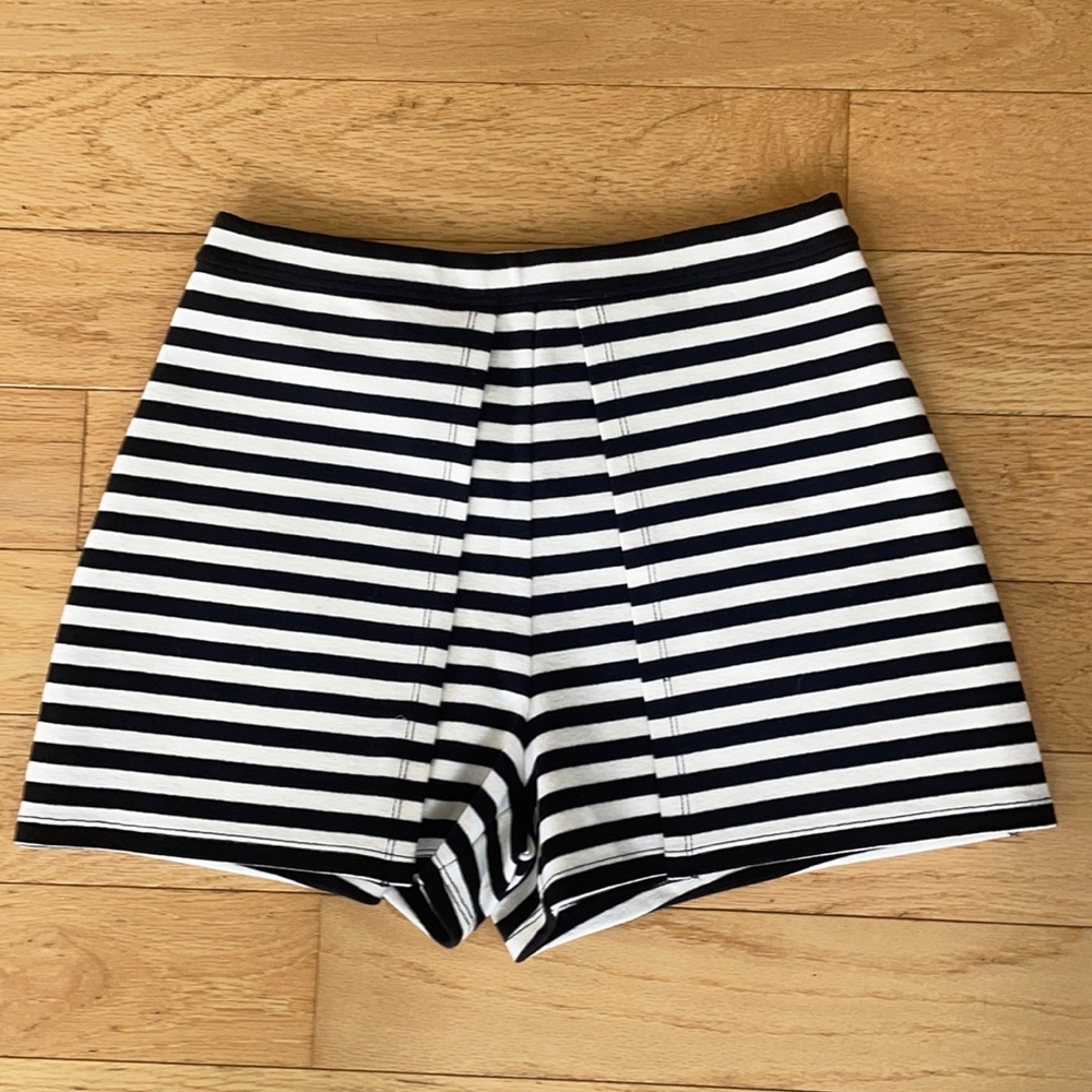 Girls size S striped skort.